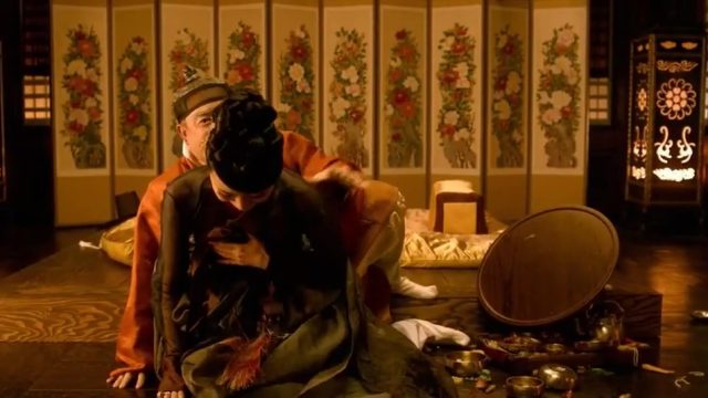 Efendi ve Hizmetçileri 720p Asyalı Erotik Filmi izle